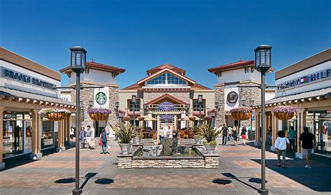 san francisco premium outlets gucci|livermore valley premium outlets.